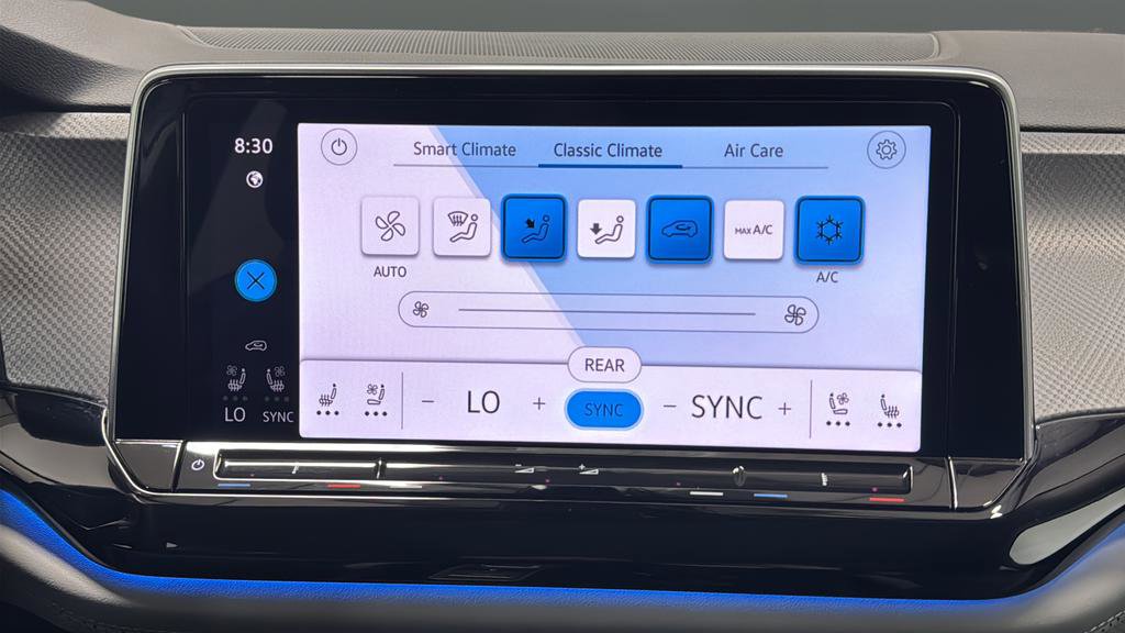 Used 2024 Volkswagen Atlas Peak Edition SEL image 18