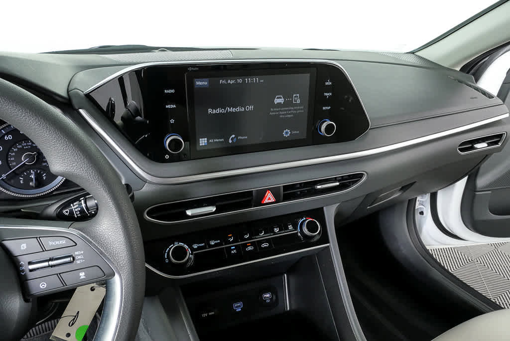 Used 2023 Hyundai Sonata SE FWD image 12