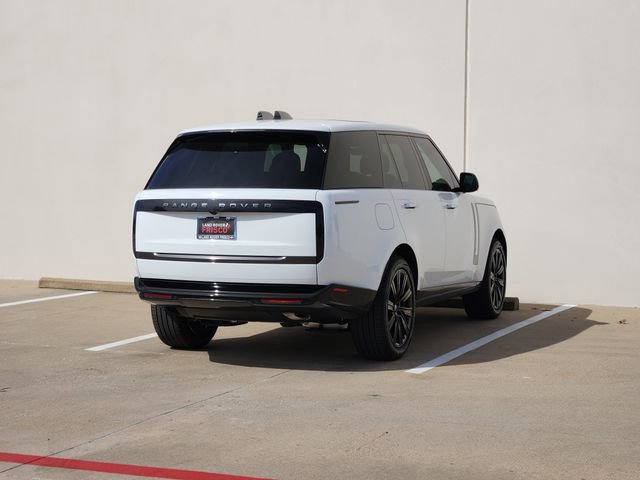 New 2026 Land Rover Range Rover SE image 4