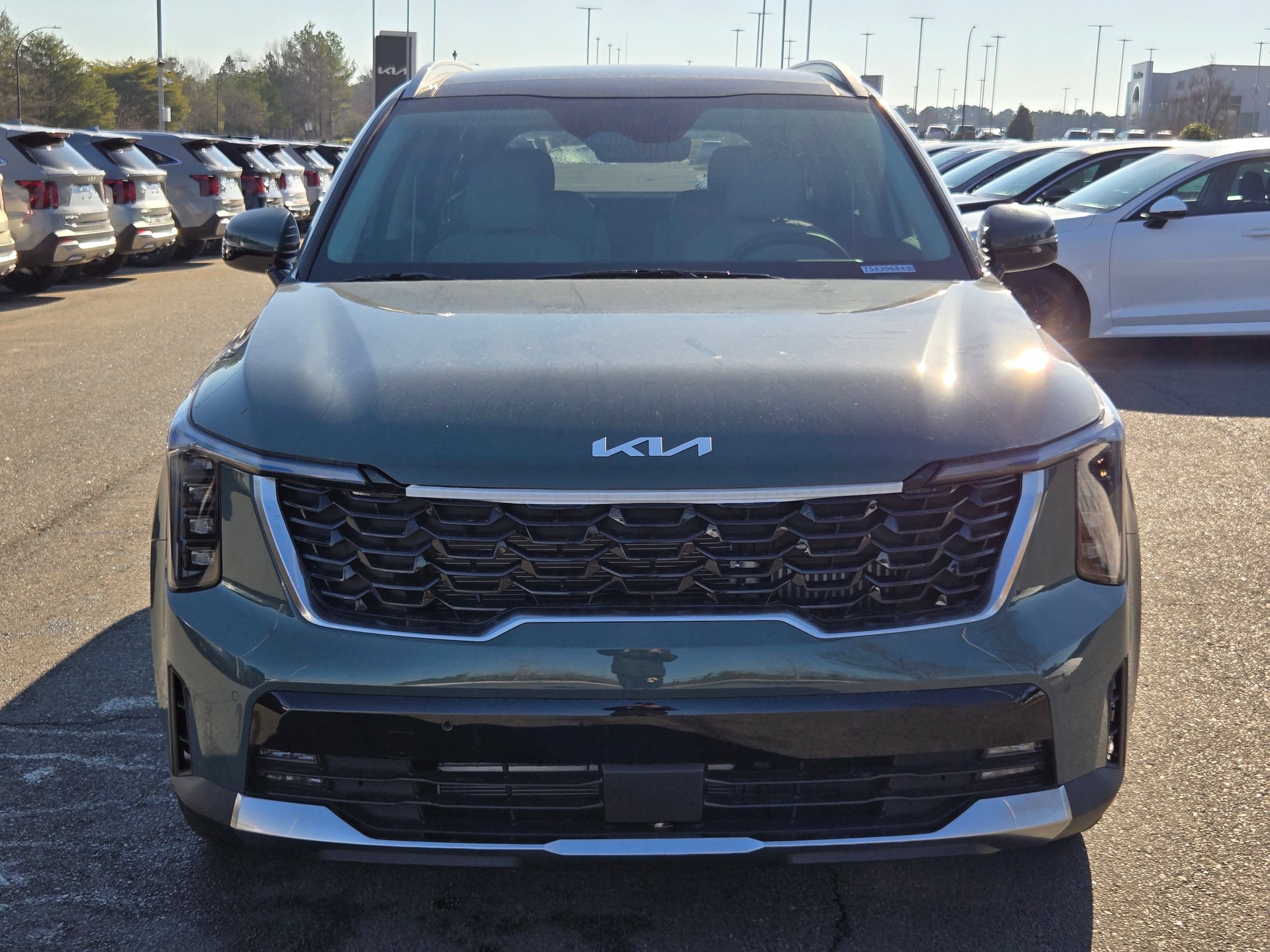 New 2026 Kia Sorento EX w/ EX Premium Package AWD/4WD image 2