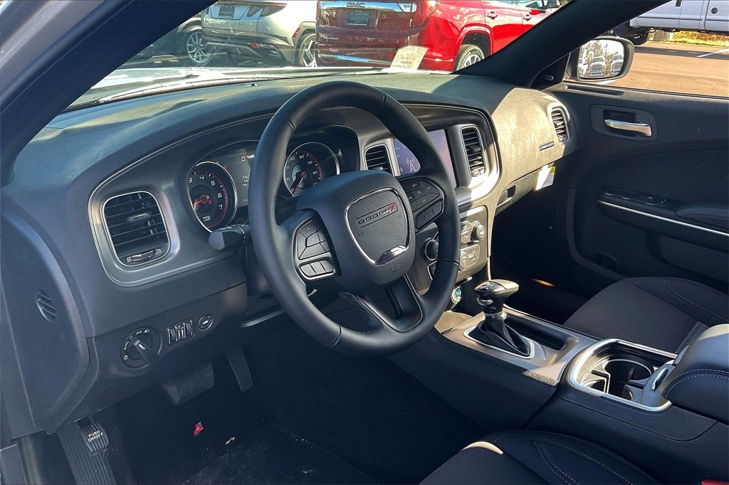 New 2023 Dodge Charger SXT image 6