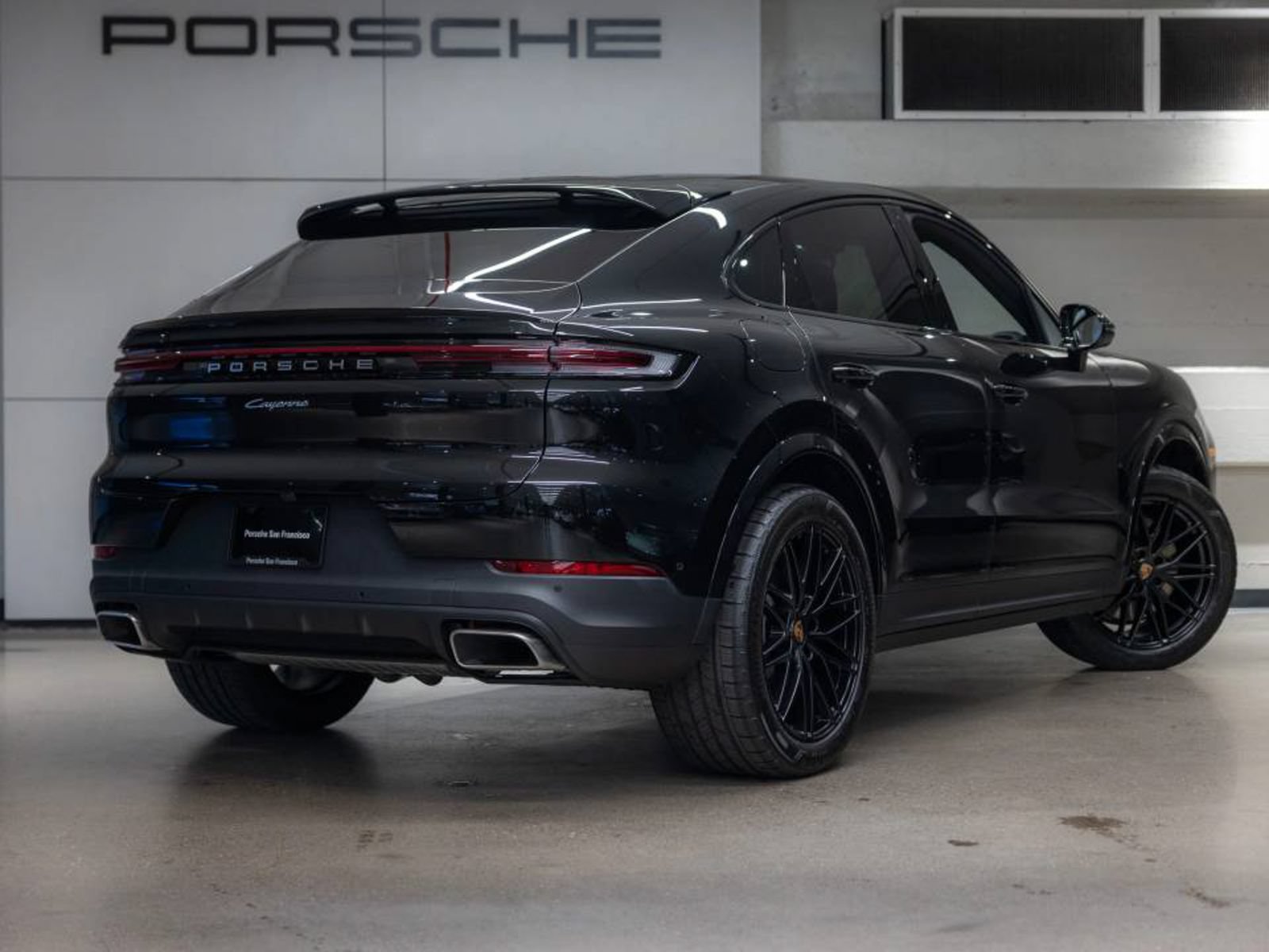 Certified 2026 Porsche Cayenne Coupe AWD/4WD image 13