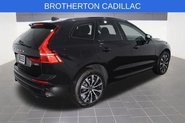 Used 2025 Volvo XC60 B5 Plus AWD/4WD image 7