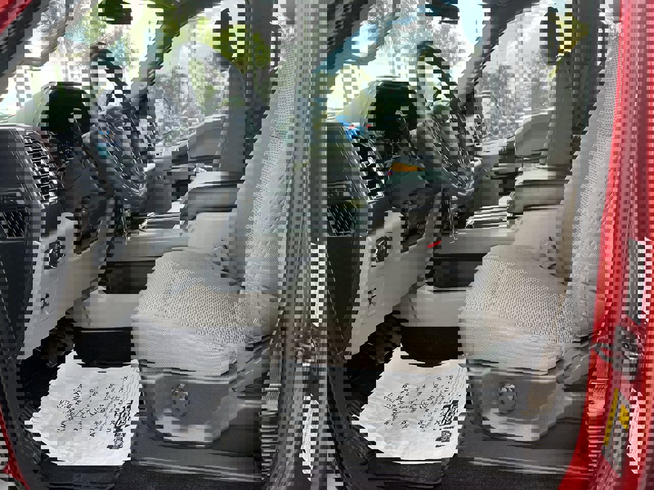 Used 2016 Ford F150 XLT image 16