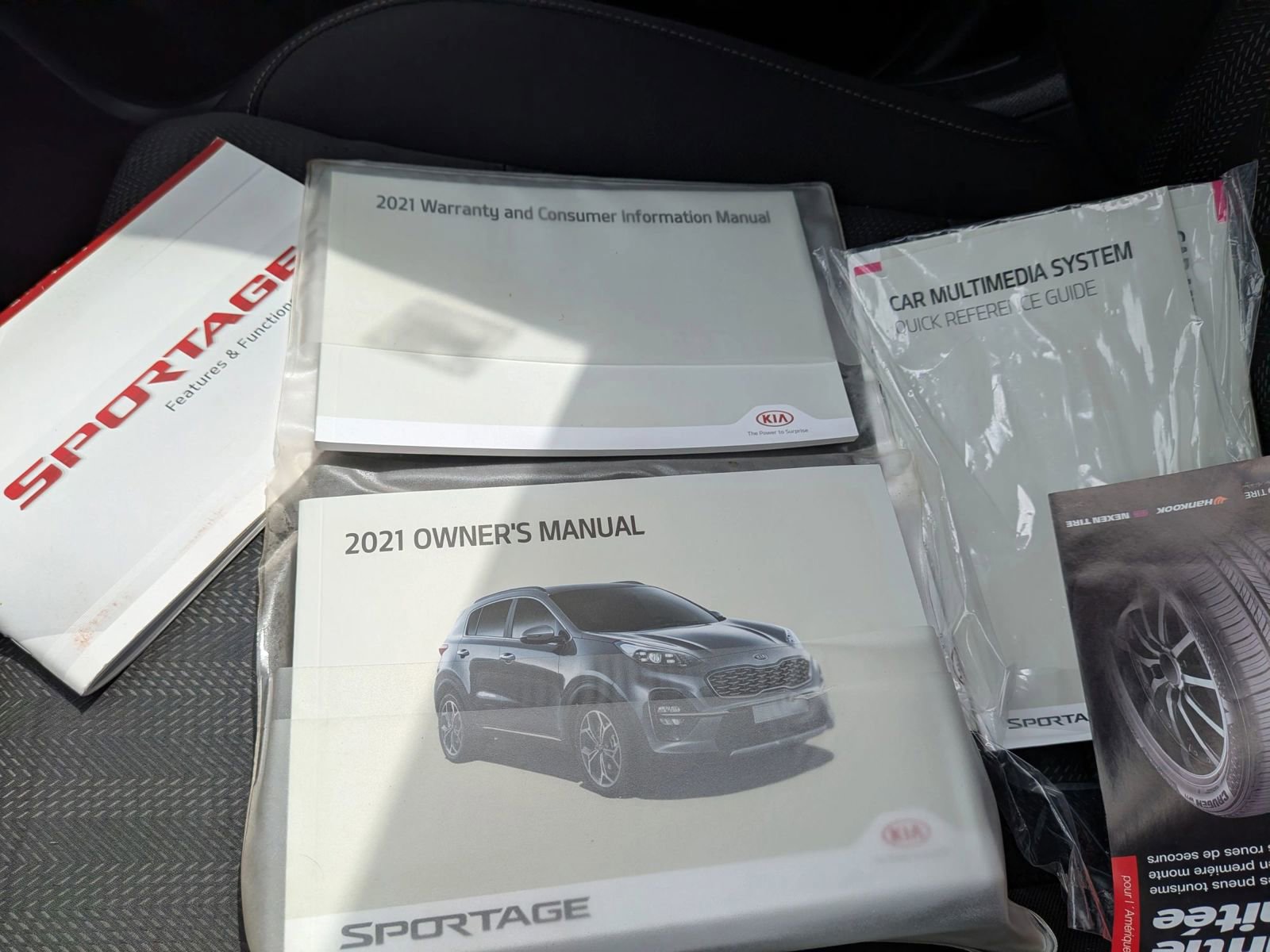 Used 2021 Kia Sportage LX FWD image 46