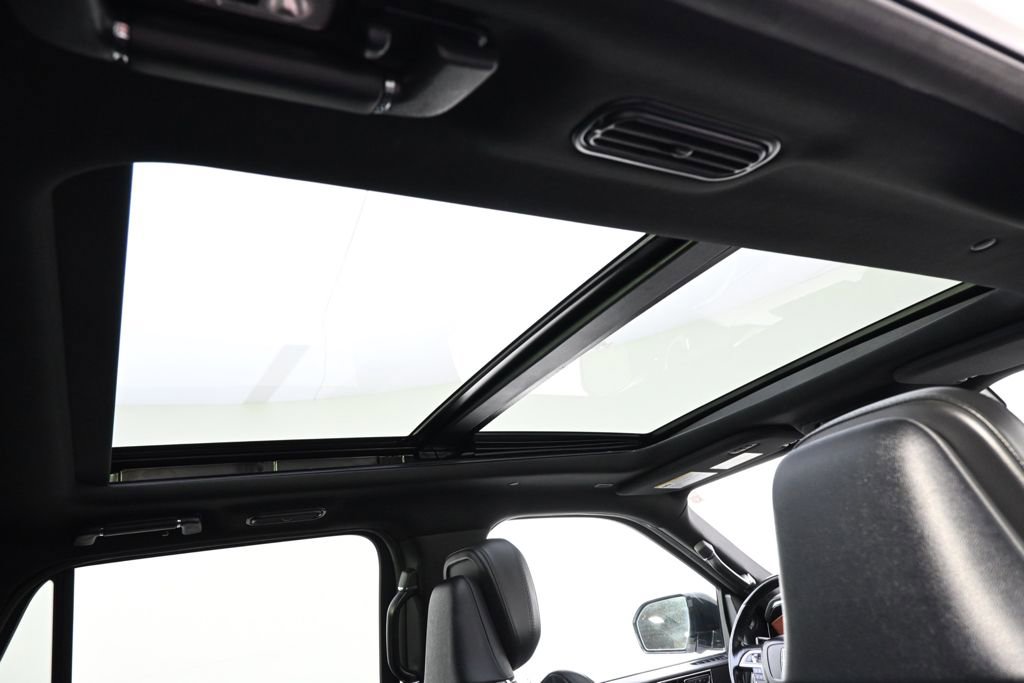 Used 2023 Lincoln Navigator Reserve image 17