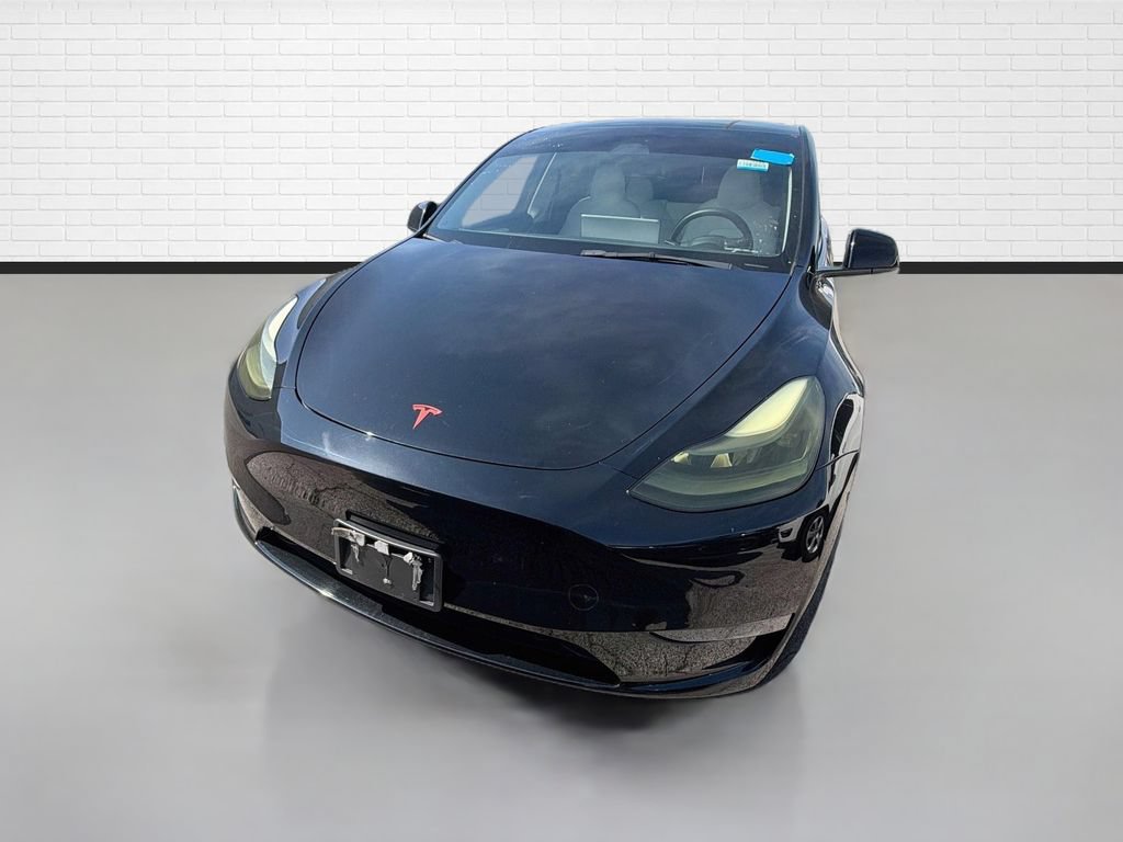 Used 2023 Tesla Model Y Performance AWD/4WD image 2