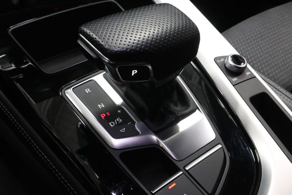 Used 2022 Audi A5 2.0T Premium Plus image 34