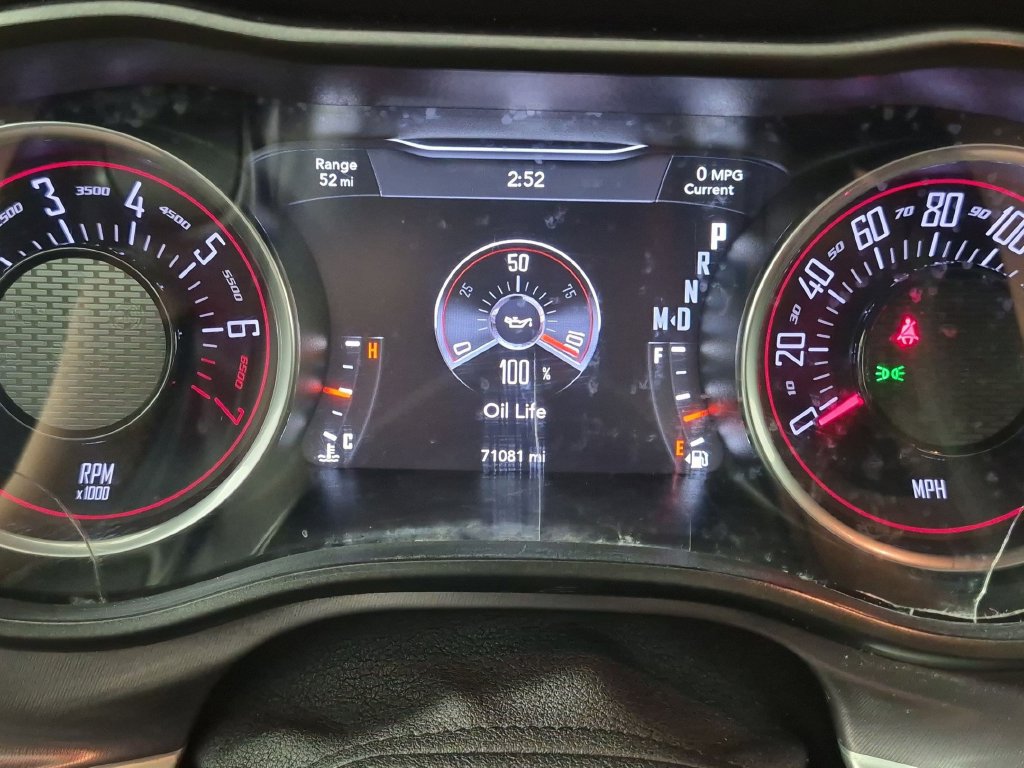 Used 2019 Dodge Challenger SXT RWD image 21