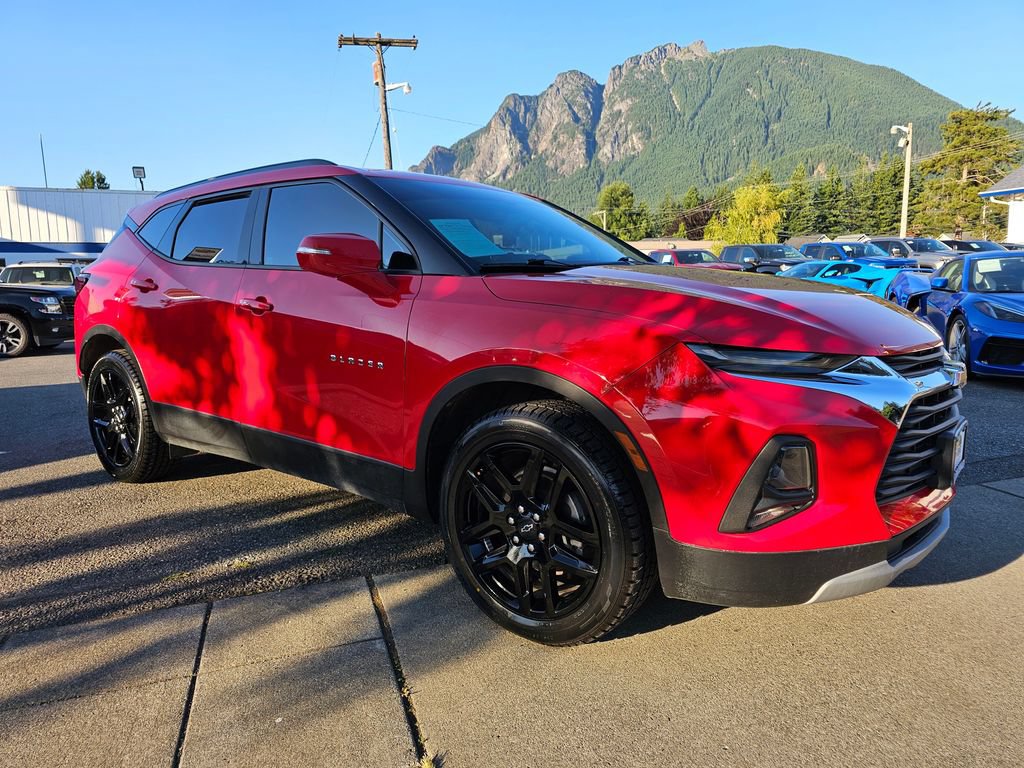 Used 2020 Chevrolet Blazer LT FWD image 3