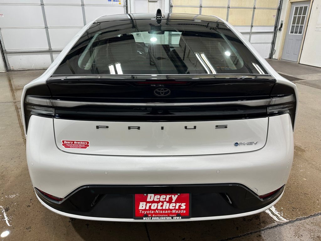 New 2026 Toyota Prius Plug-In Hybrid w/ Limited Premium Package FWD image 7
