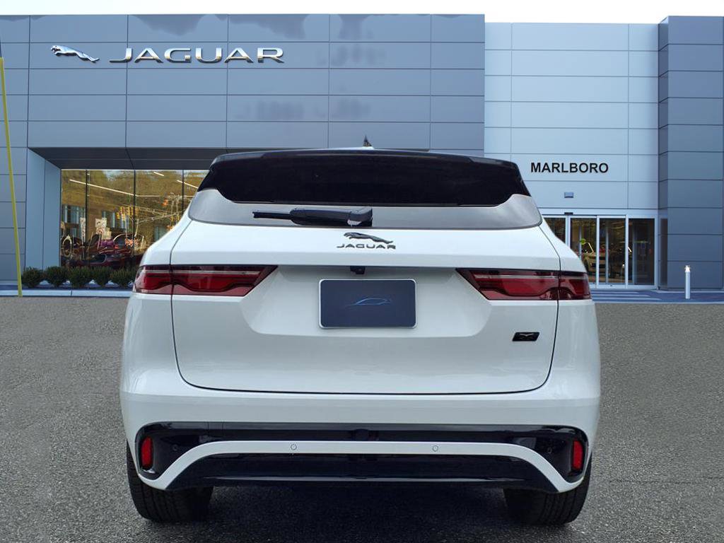 New 2026 Jaguar F-PACE R-Dynamic S image 7