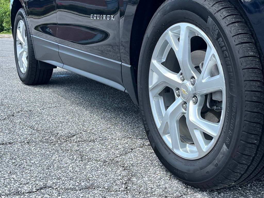 Used 2021 Chevrolet Equinox Premier AWD/4WD image 9
