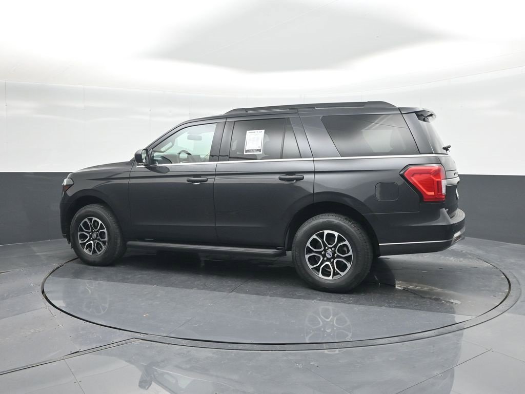 Certified 2024 Ford Expedition XLT image 28