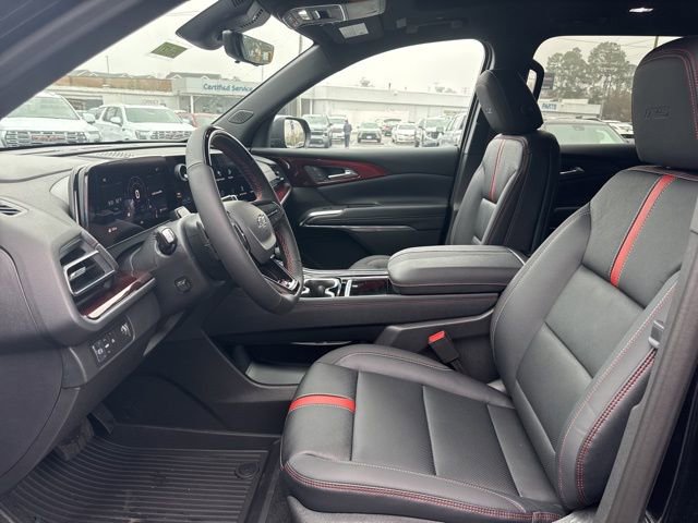 New 2026 Chevrolet Traverse RS w/ LPO, Floor Liner Package FWD image 10