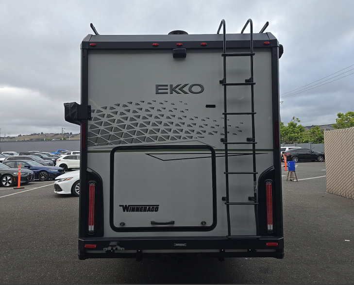 Used 2023 Mercedes-Benz Sprinter 3500 w/ Charging Package, Dashboard image 14