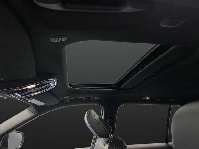 New 2026 Jeep Grand Cherokee Altitude image 7