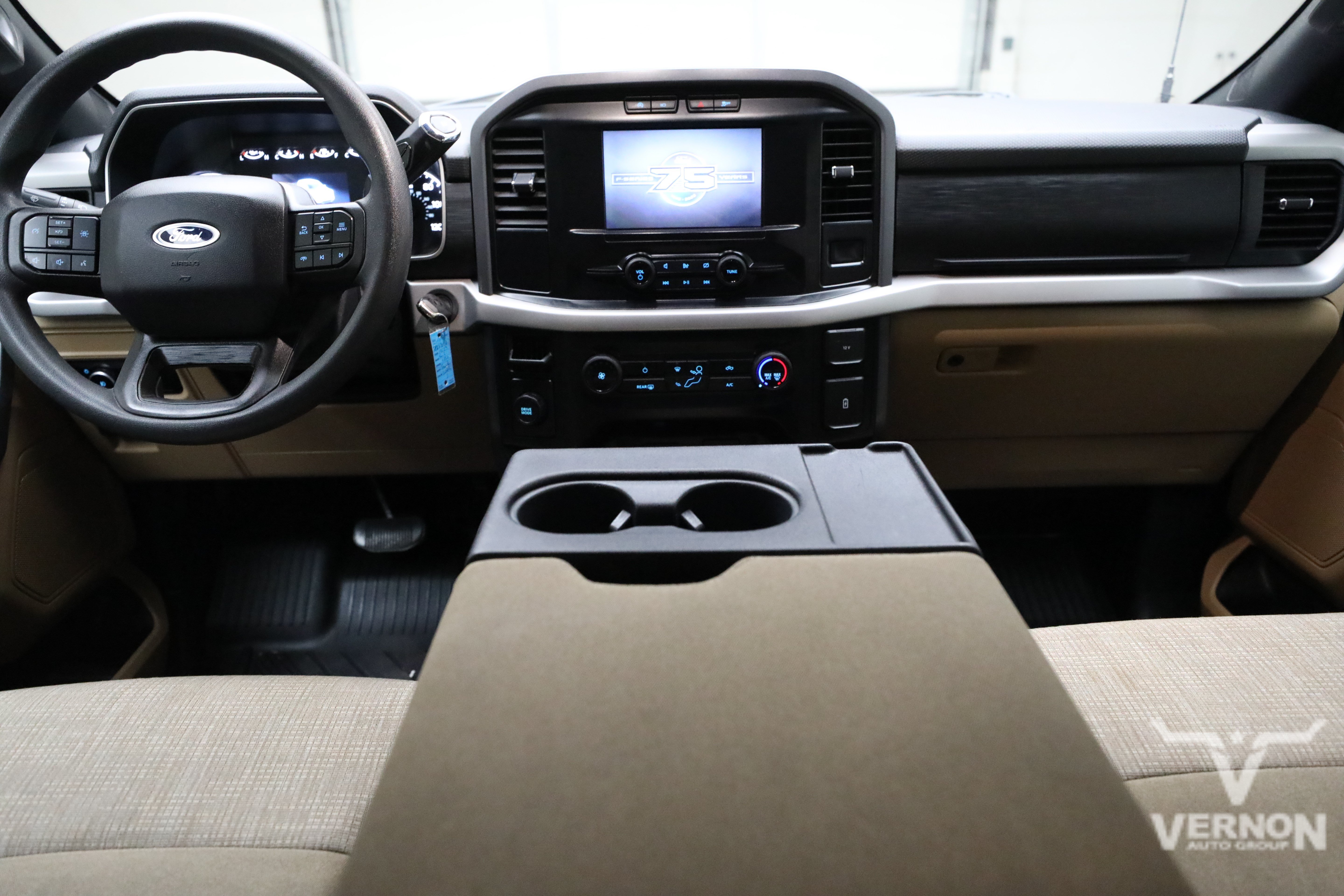 Used 2023 Ford F150 XLT RWD image 13
