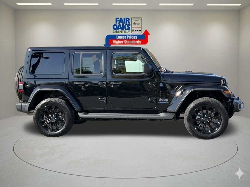 Certified 2025 Jeep Wrangler Unlimited Sahara AWD/4WD image 6