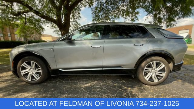 Certified 2024 Cadillac Lyriq Tech AWD/4WD image 5