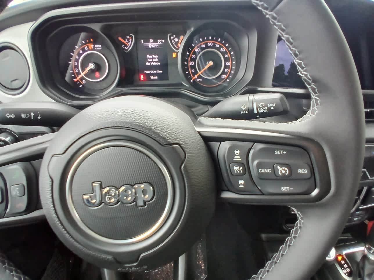 New 2026 Jeep Gladiator Sport AWD/4WD image 21
