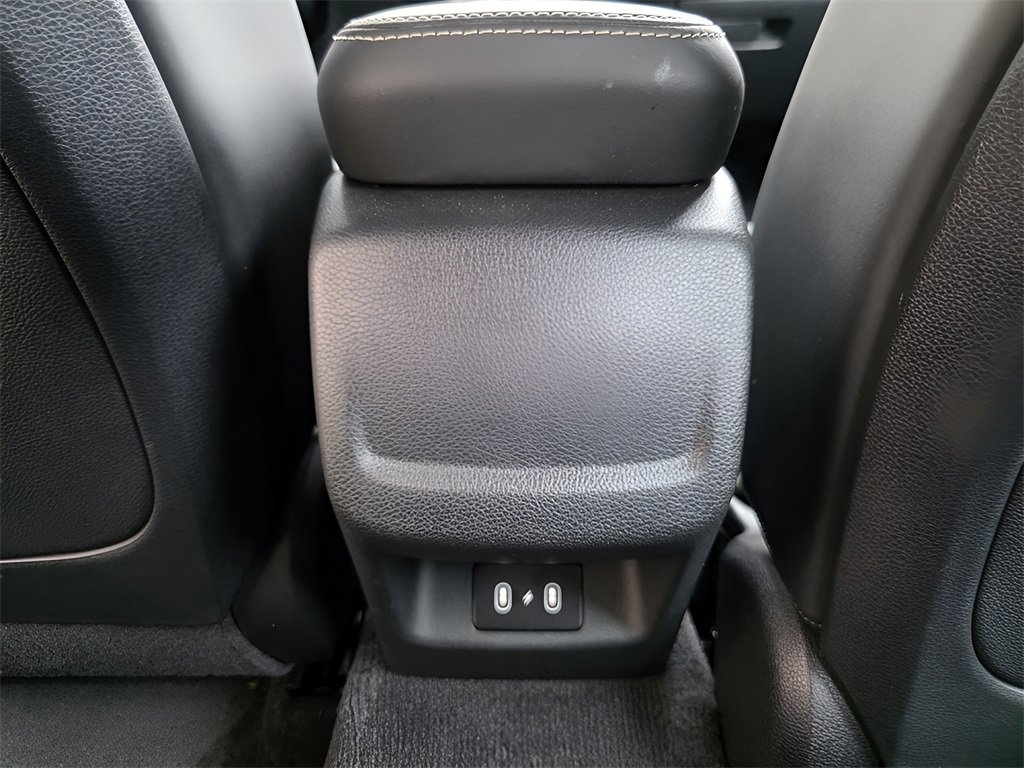 Used 2025 Kia K5 GT-Line image 16