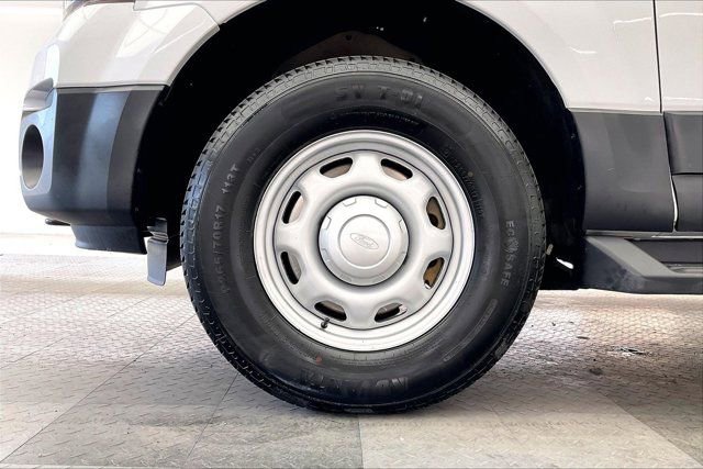Used 2017 Ford Expedition EL XL image 8