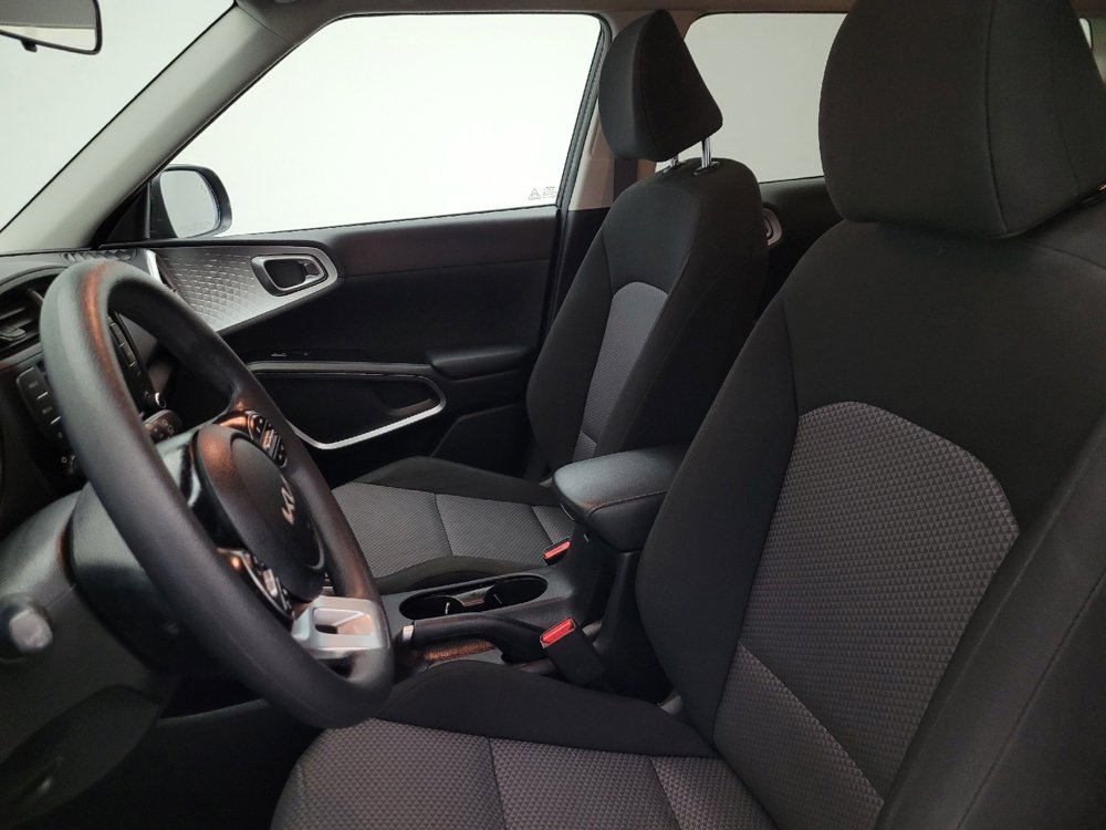 Used 2024 Kia Soul LX w/ Option Group 015 image 17
