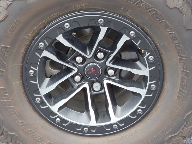 Used 2024 Jeep Wrangler Unlimited Rubicon w/ XTREMEE 35" Tire Package AWD/4WD image 9