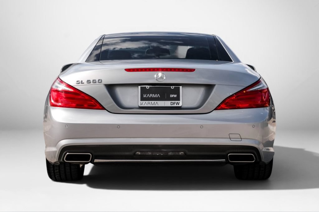 Used 2014 Mercedes-Benz SL 550 image 6