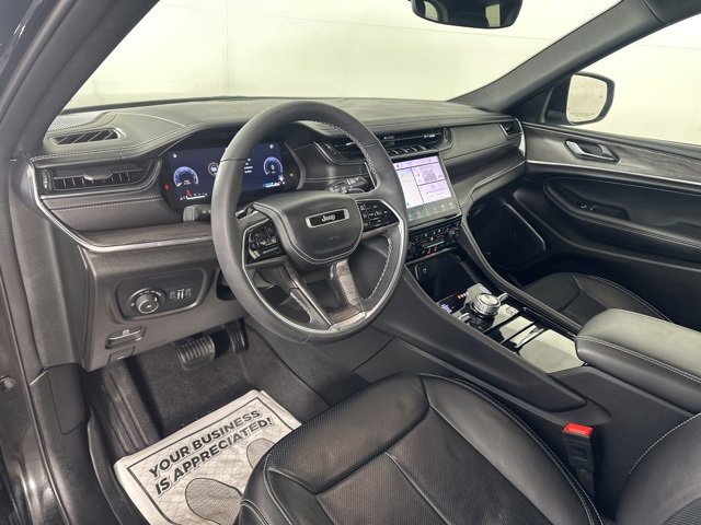 Used 2024 Jeep Grand Cherokee L Overland image 24