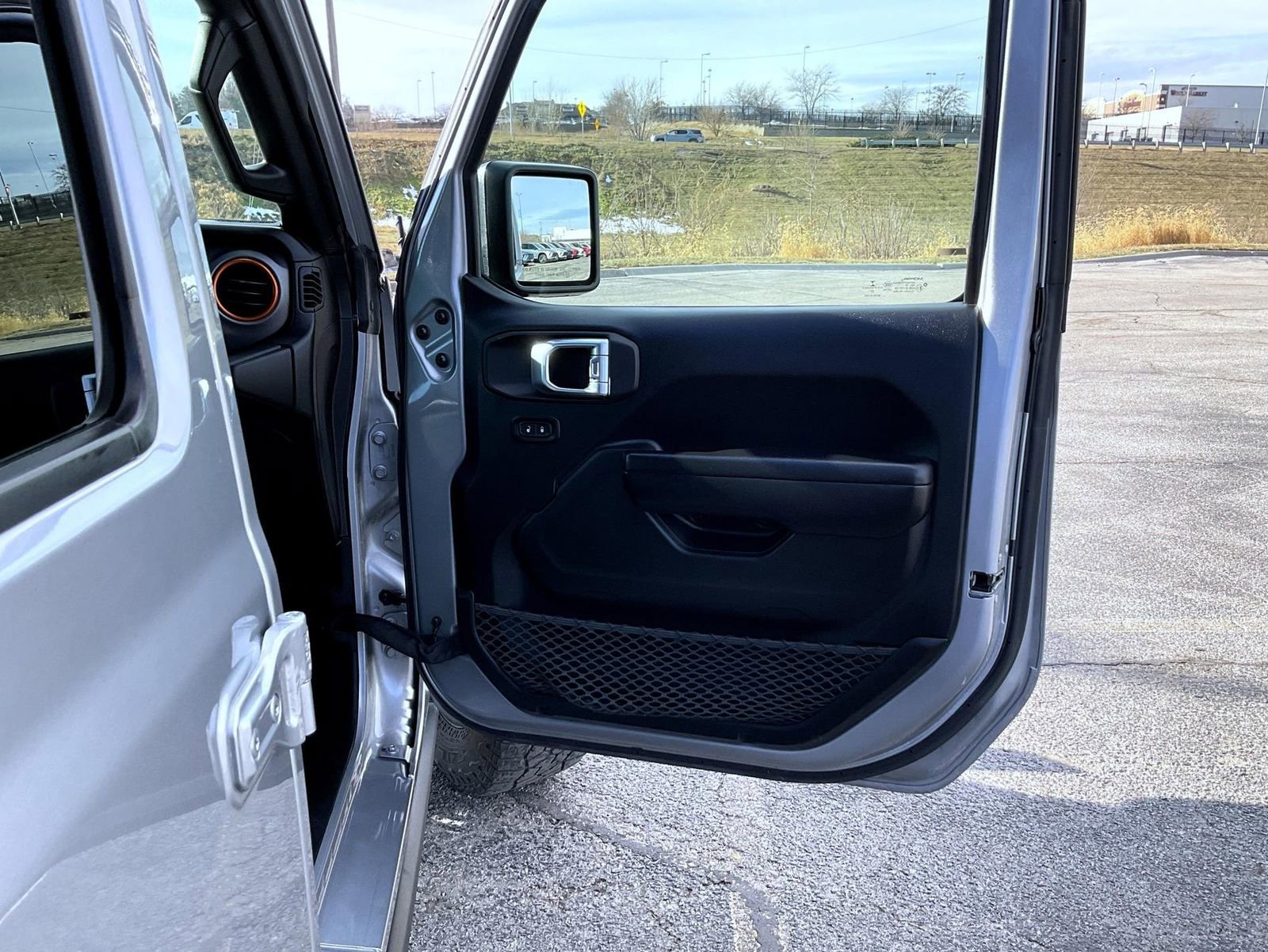 Used 2021 Jeep Gladiator Mojave w/ LED Lighting Group image 16