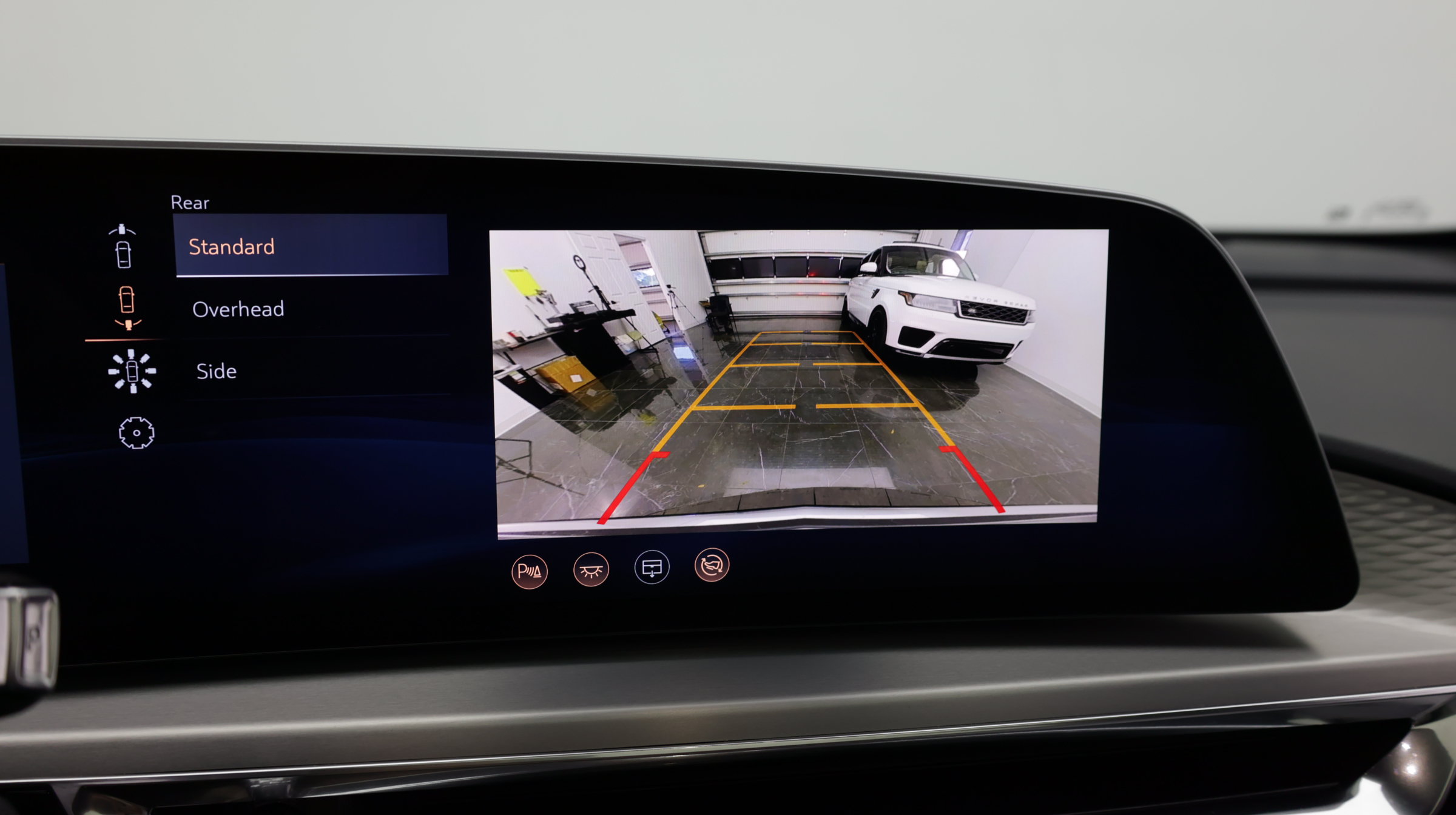 Used 2024 Cadillac Lyriq Luxury RWD image 24