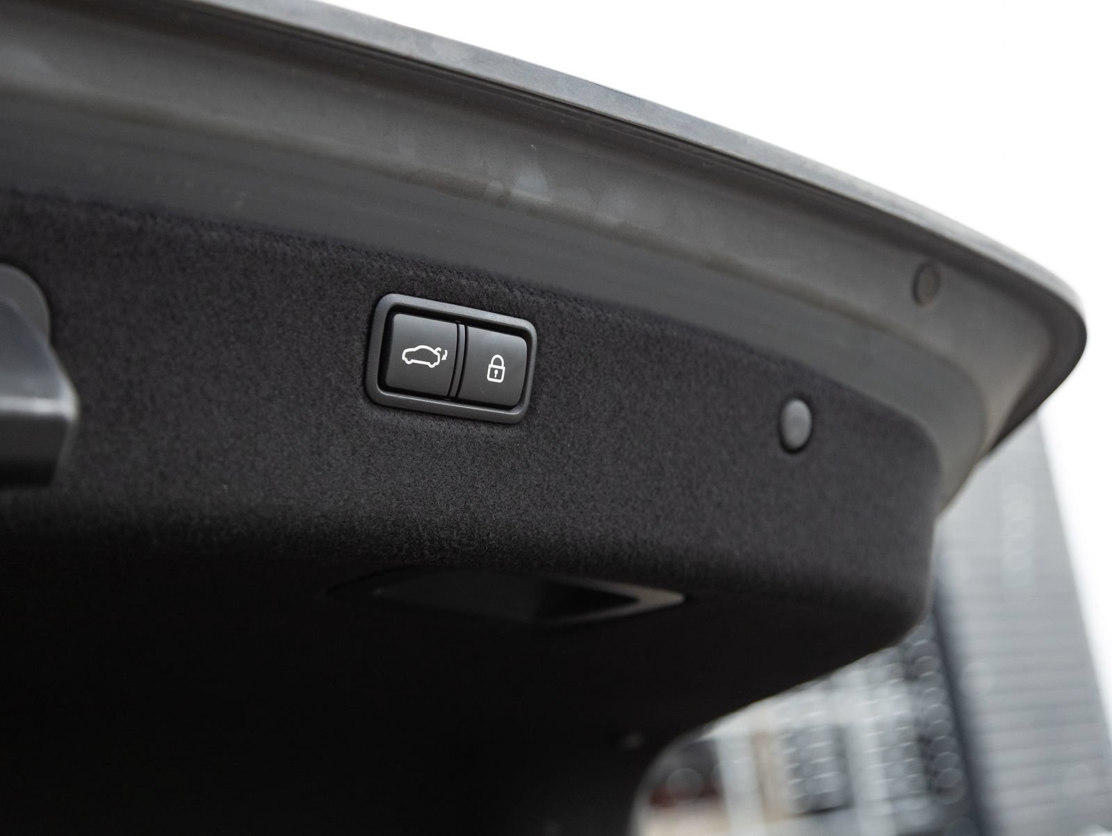 Used 2020 Genesis G80 3.3T Sport RWD image 32