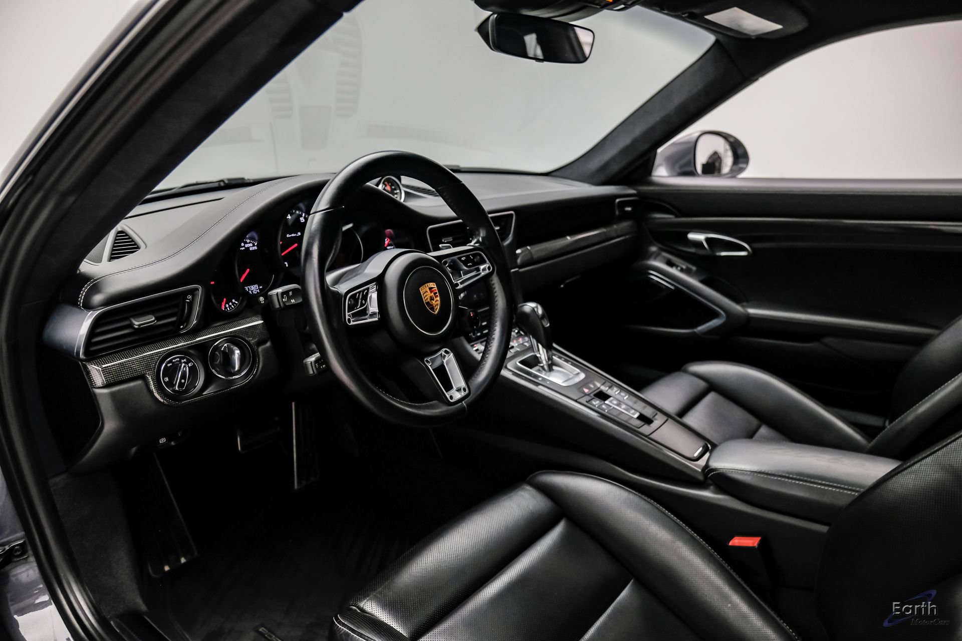Used 2017 Porsche 911 Turbo S AWD/4WD image 41