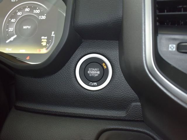 New 2026 RAM 1500 Big Horn AWD/4WD image 16