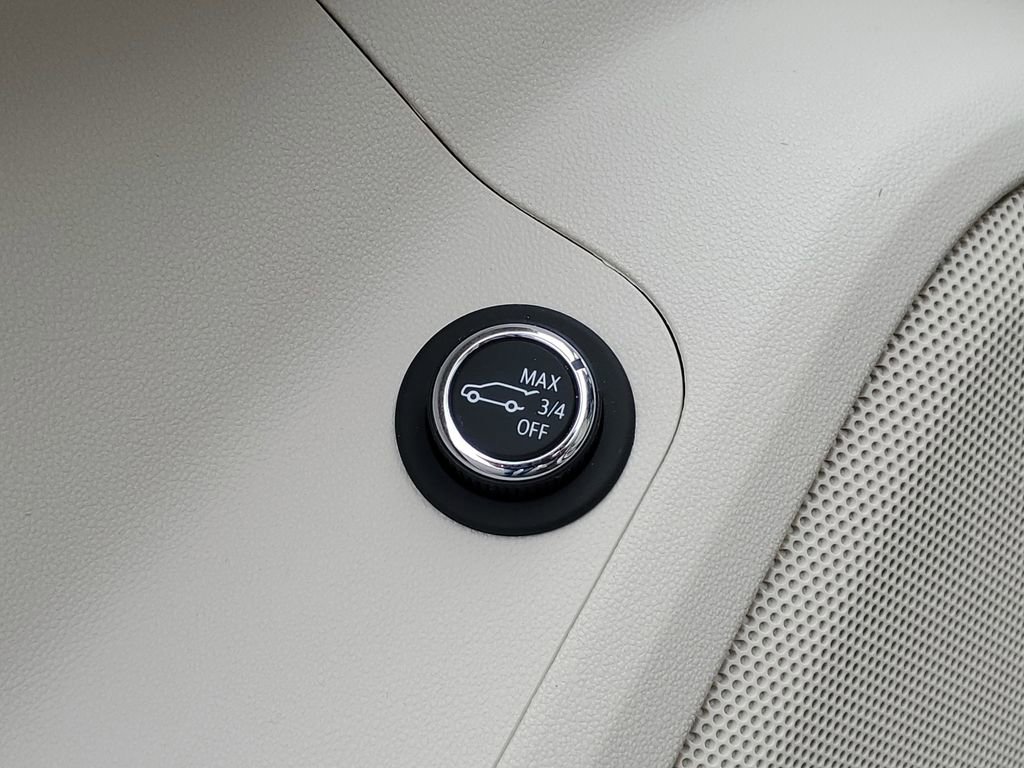 Used 2023 GMC Acadia Denali w/ Trailering Package image 25