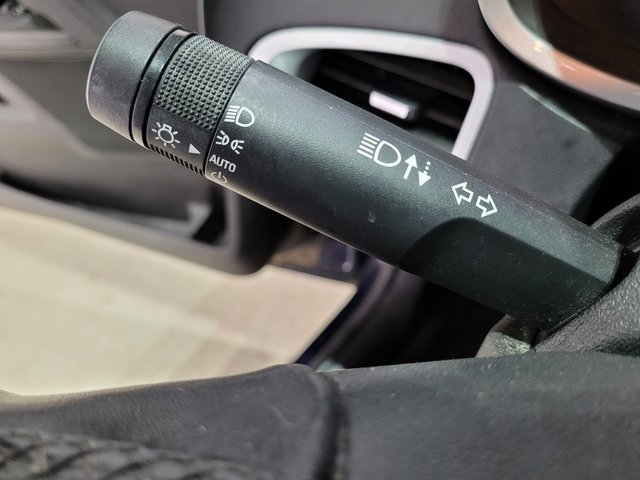 Used 2016 Chevrolet Equinox LT image 36