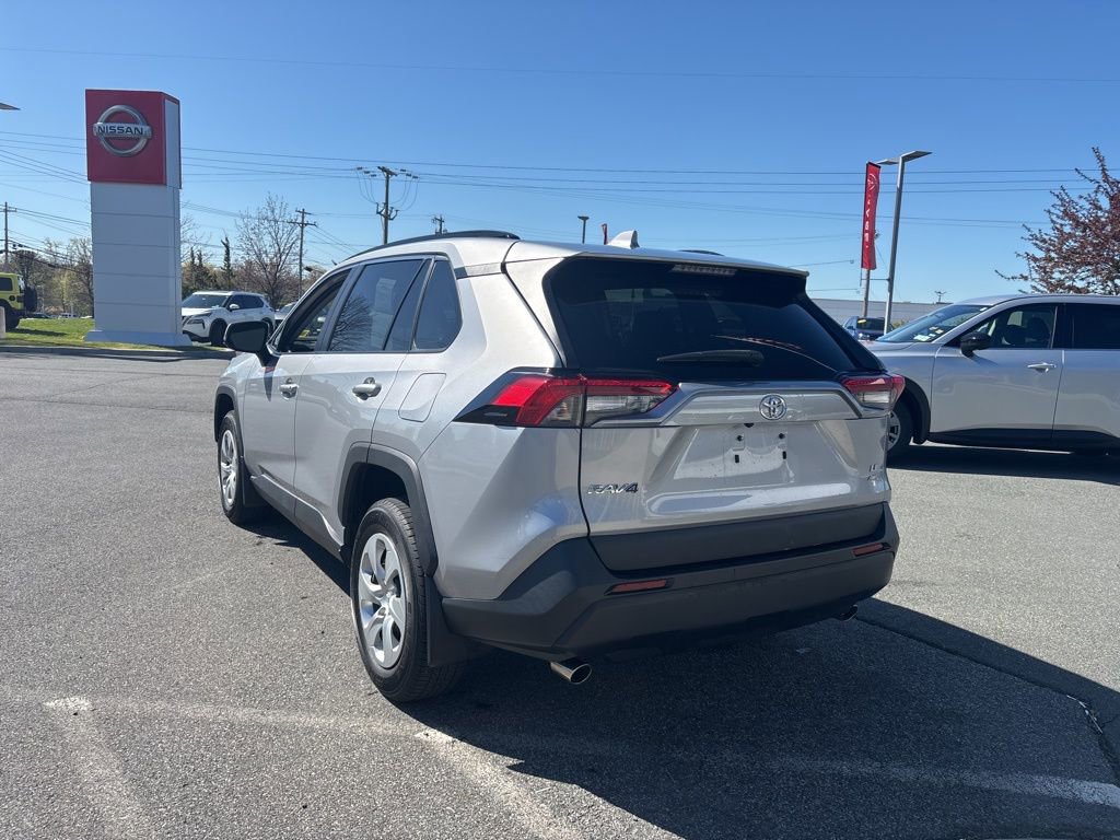 Used 2020 Toyota RAV4 LE w/ All Weather Liner Package AWD/4WD image 5
