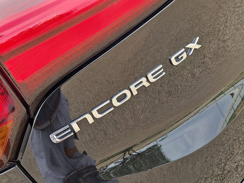 Used 2025 Buick Encore GX Preferred image 11