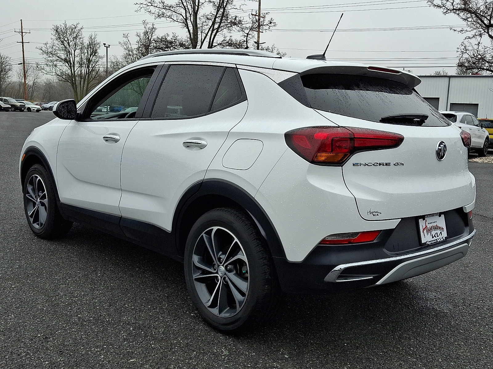 Used 2023 Buick Encore GX Essence image 4