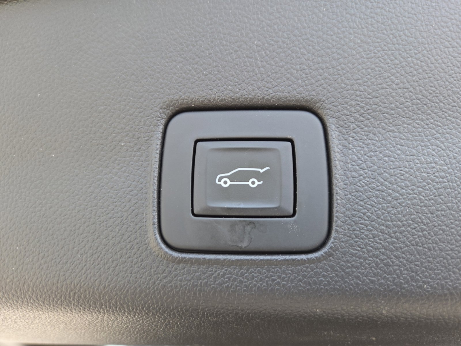 Used 2024 Chevrolet TrailBlazer LT w/ Convenience Package image 20