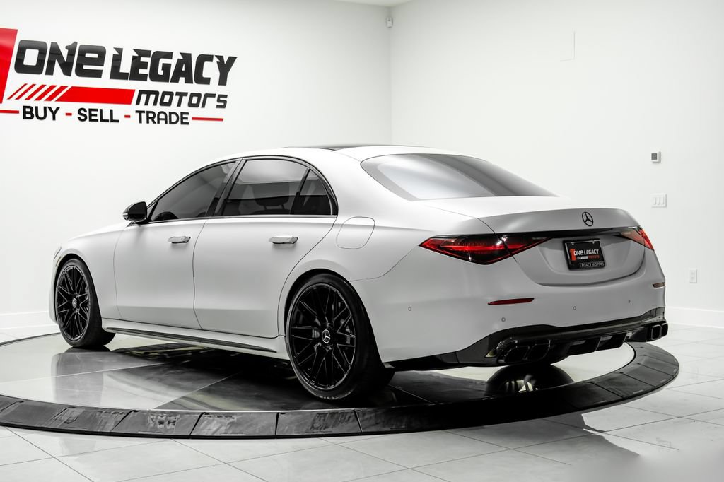 Used 2024 Mercedes-Benz S 63 AMG S w/ Carbon Fiber Exterior Package image 12