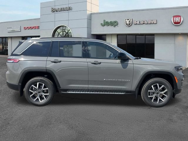 New 2027 Jeep Grand Cherokee Laredo X AWD/4WD image 8
