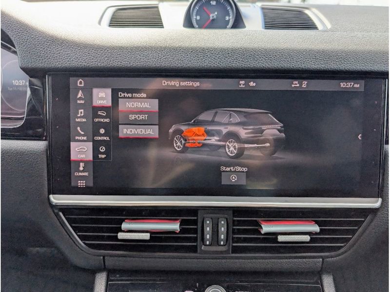 Used 2020 Porsche Cayenne image 28