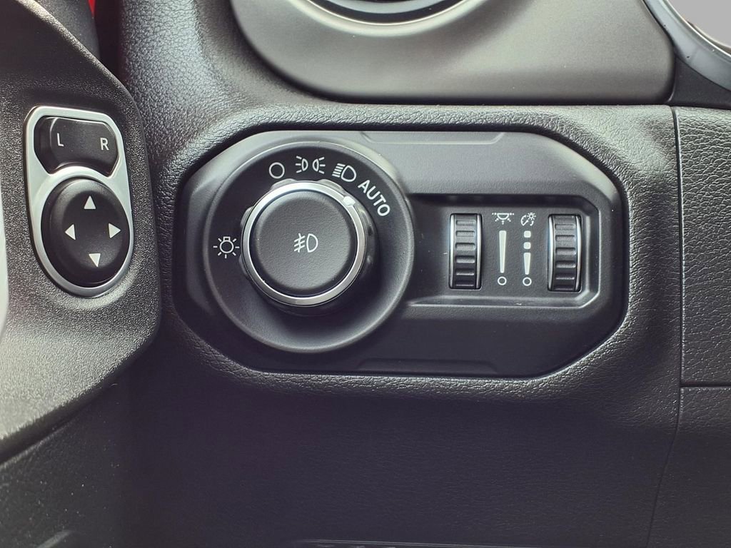 Used 2019 Jeep Wrangler Unlimited Sport S image 16