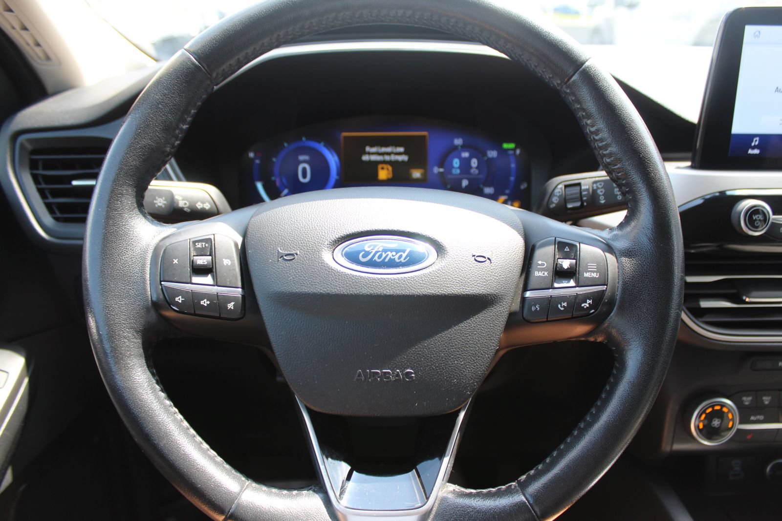 Used 2020 Ford Escape SE Sport FWD image 24