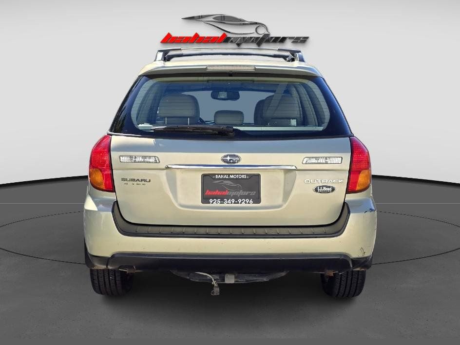 Used 2007 Subaru Outback 3.0R L.L. Bean image 10