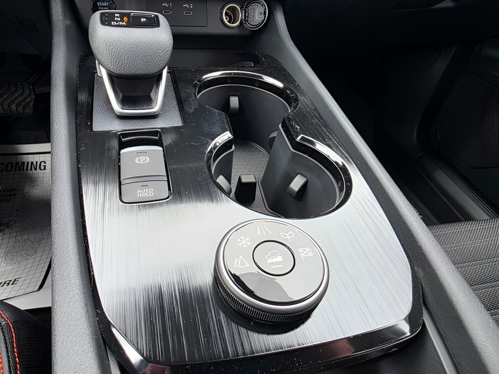 New 2026 Nissan Rogue SV image 28