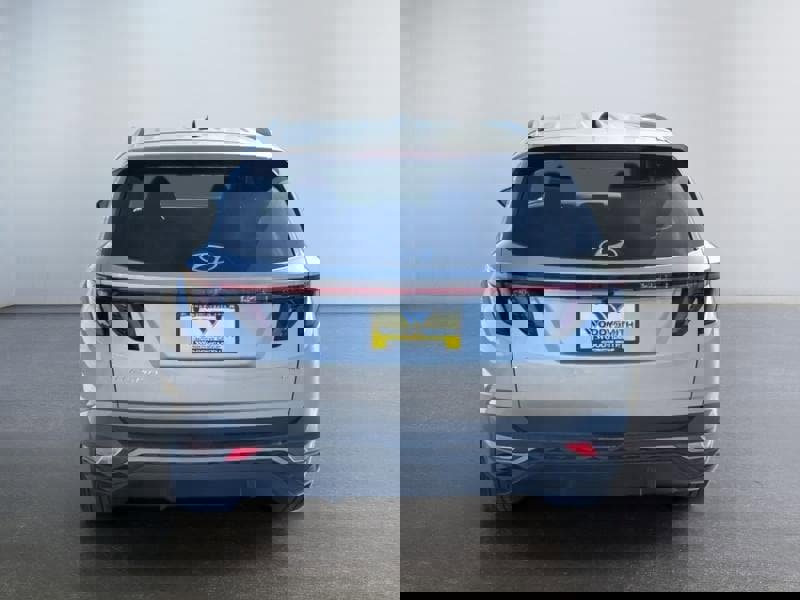 New 2024 Hyundai Tucson SEL w/ Convenience Package image 8